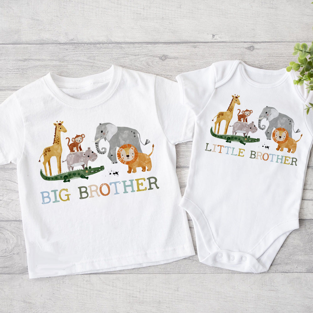Baby Clothing Patterns - Vêtements assortis avec imprimé d'animaux safari