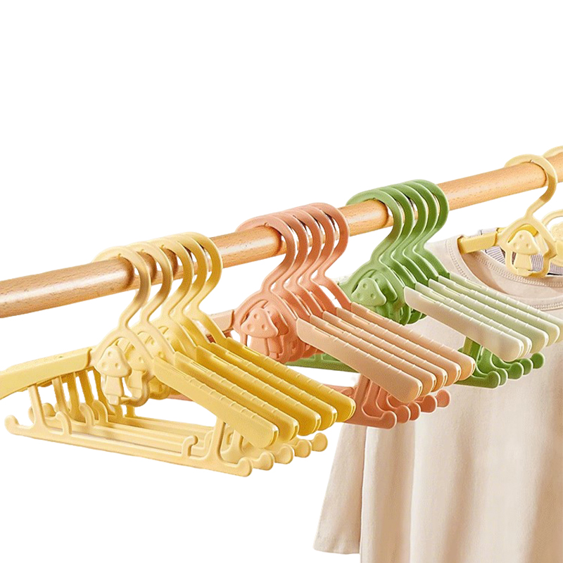 Cintre réglable antidérapant p - Baby Clothing Store avis et prix
