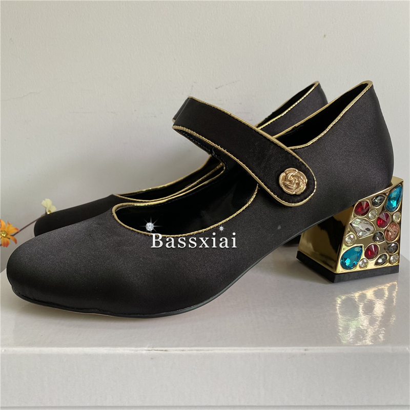 Escarpins à talons hauts carré - Baby Clothing Sizes avis et prix