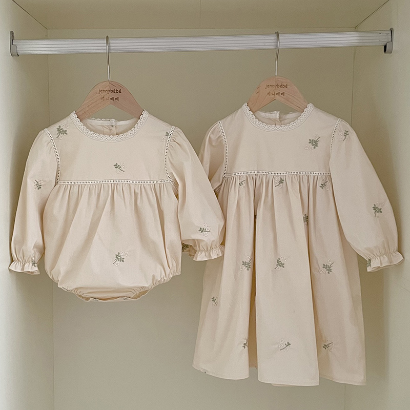 Tenue assortie couvertes pour  - Baby Clothing Patterns avis et prix